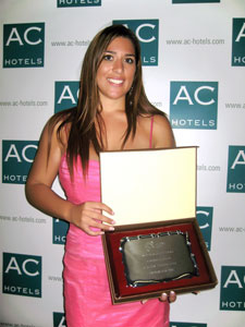 El Premio MÁS Emprendedora 2010 recae en Almeida Viajes 