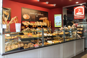 Valero abre la primera panadería con zona degustación en la provincia de Barcelona