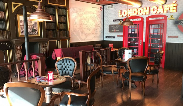 London Café 