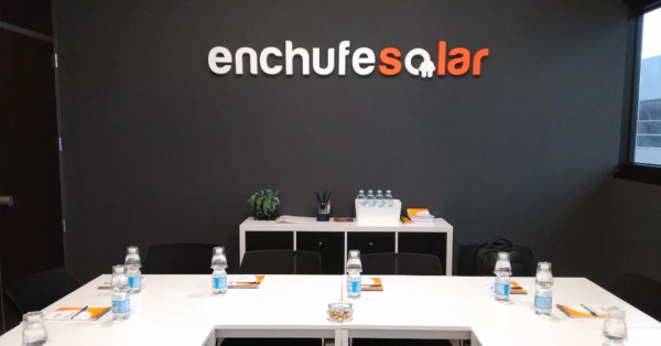 EnchufeSolar abre una tienda solar en Lucena, la primera de la ciudad -  EnchufeSolar